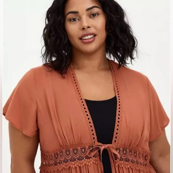 Torrid Duster Length Kimono Tie Front Lace Details in Orange Rust Size 2X - Picture 5 of 15
